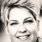 Stefanie Salat